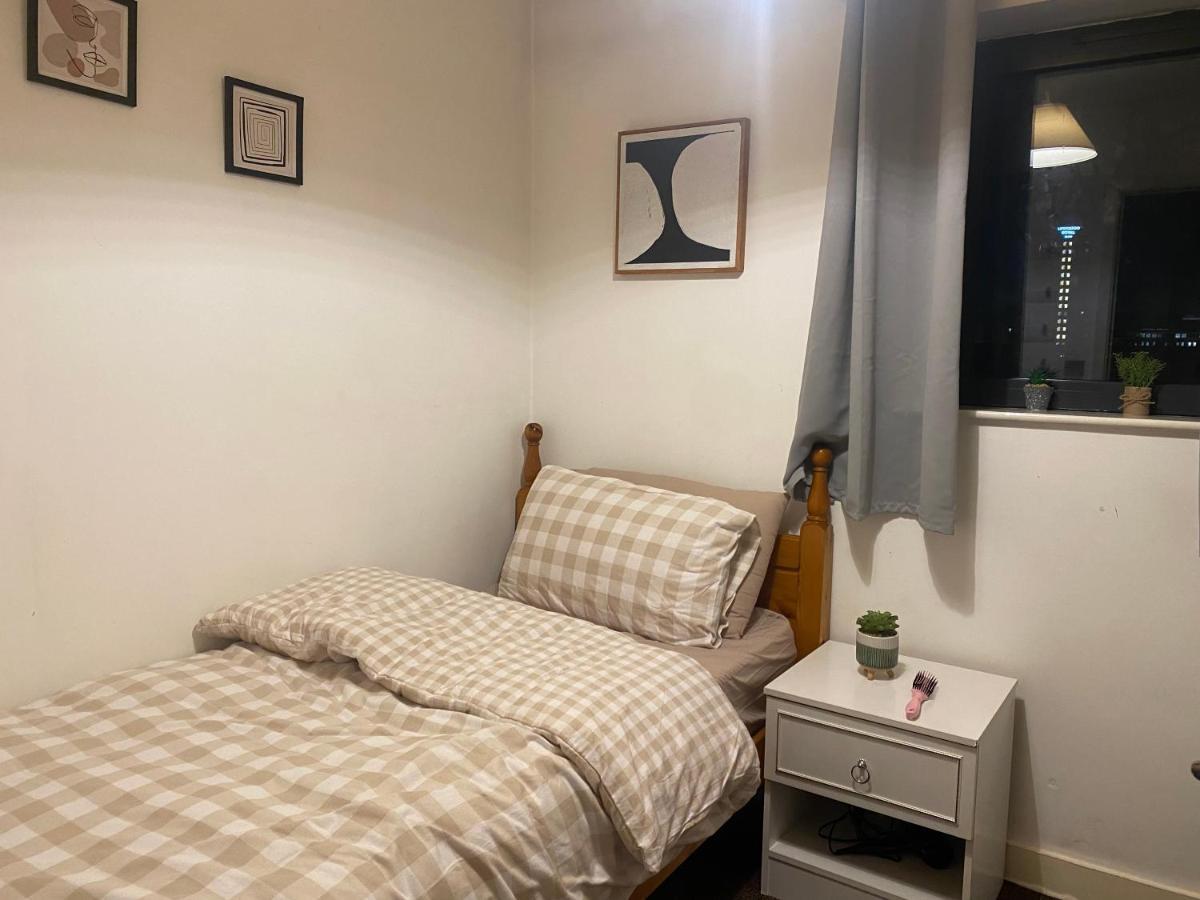 Penthouse Private Room - Top Rated - Great Location Birmingham Eksteriør billede